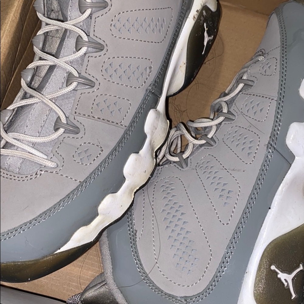 Air Jordan 9 Retro